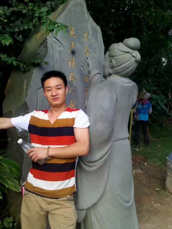 相依相伴的第一张照片--湖北王婆说媒