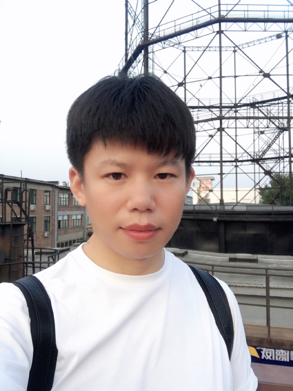 董晓群的第一张照片--湖北王婆说媒