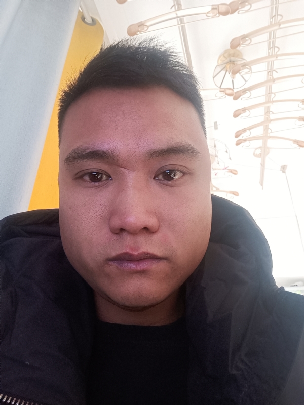 帅的每天被人砍的第一张照片--湖北王婆说媒