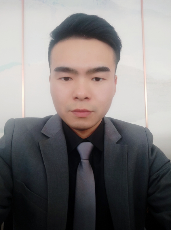 穿西装的鲨鱼的第一张照片--湖北王婆说媒