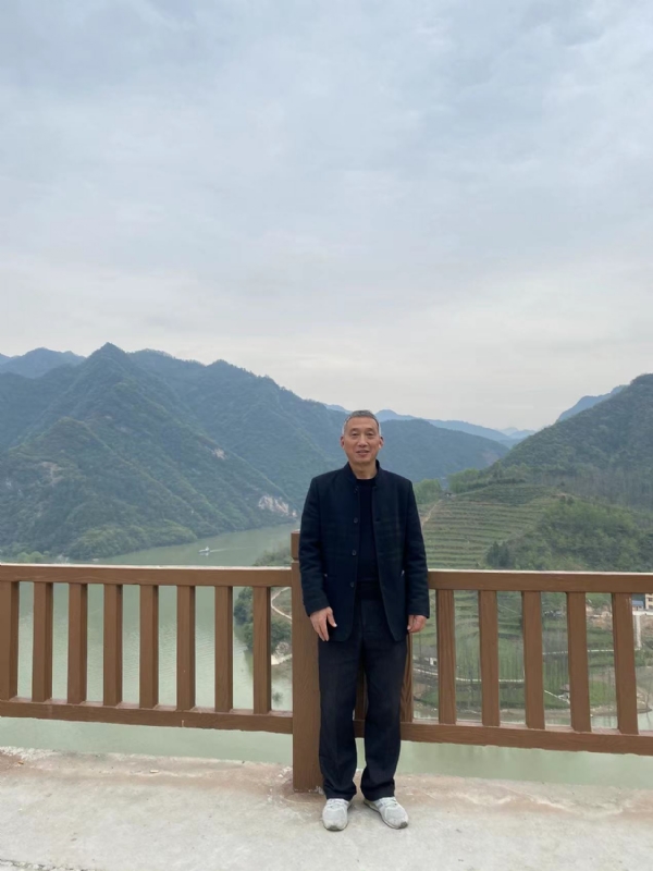 雪芳的第一张照片--湖北王婆说媒