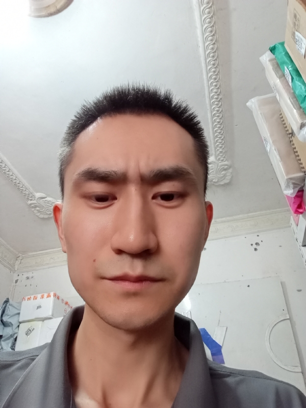 西门吹雪的第一张照片--湖北王婆说媒